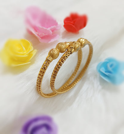 Traditional design gold plated bangles for women