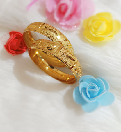 Gold plated bold bangles for women