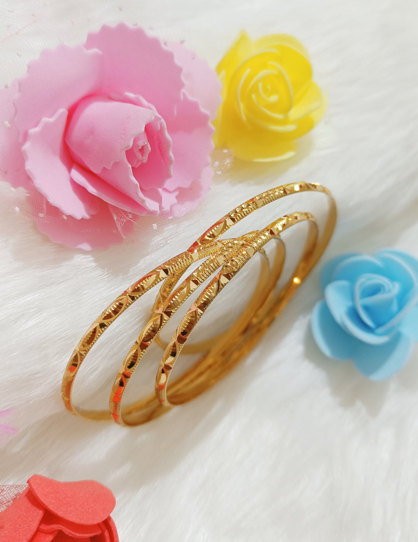 This gold plated bangles for women