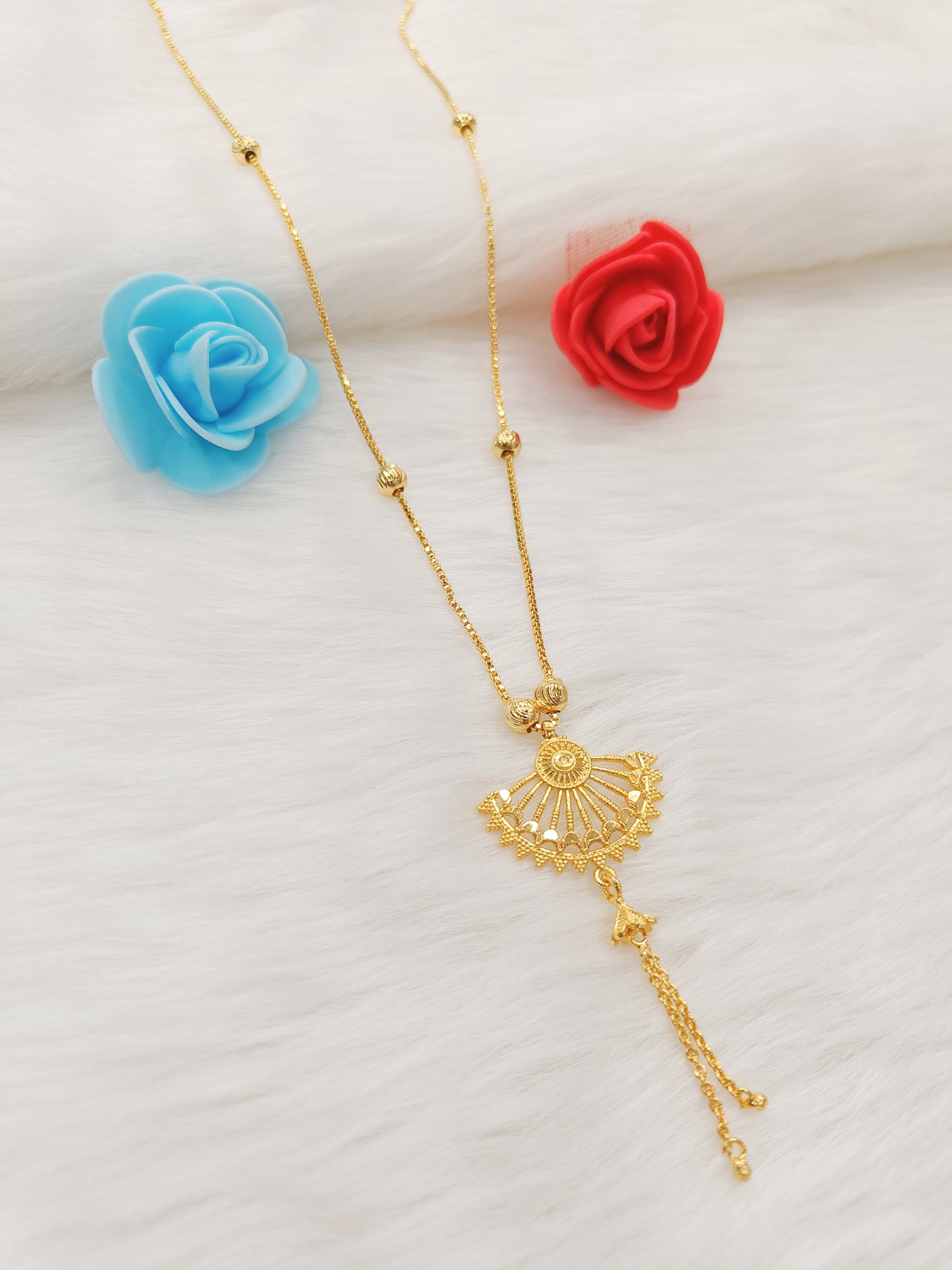 Majestic Gleam Gold Plated Necklace